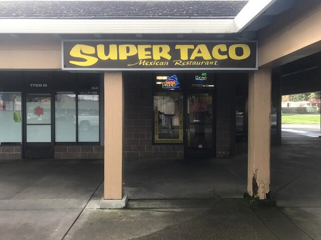 Visit Willits Super Taco Mexican Food